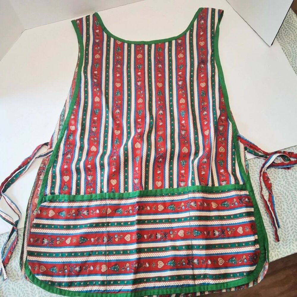Handmade VTG Women's Christmas Smock Apron Small